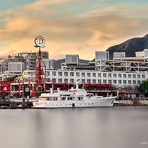 The Lonsdale Quay 4*, North Vancouver Kanada